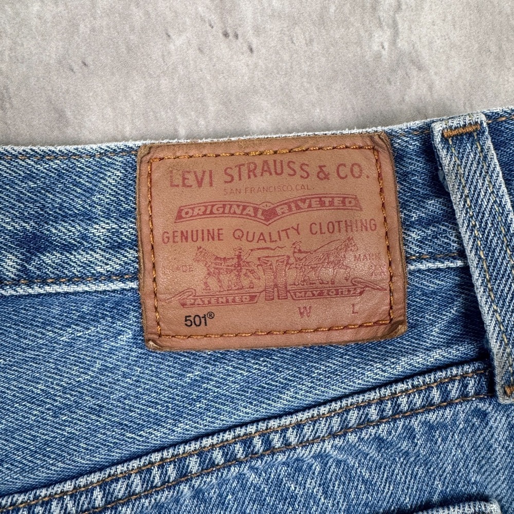 Levi's 501 Cut Off Shorts Women's 28 Premium Collection Distressed Denim Y2K - Picture 6 of 10